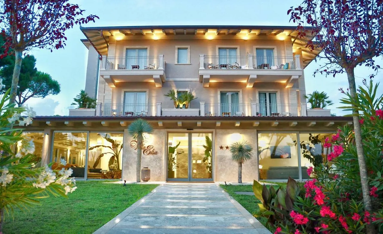 ***  Hotel Villa Elsa Marina di Massa Italy