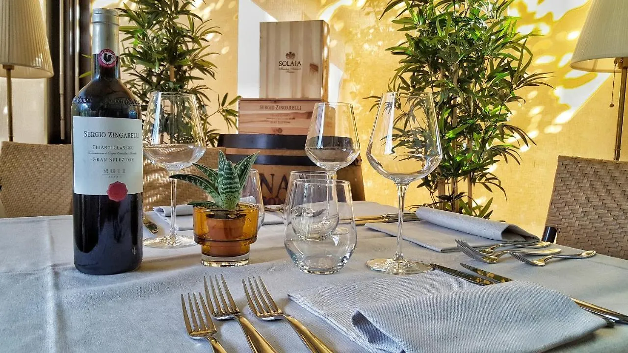 Hotel Villa Elsa Marina di Massa 3*,  Italy